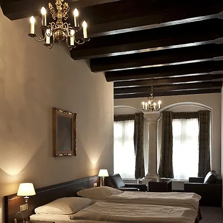 Hotell Rezydent 3*