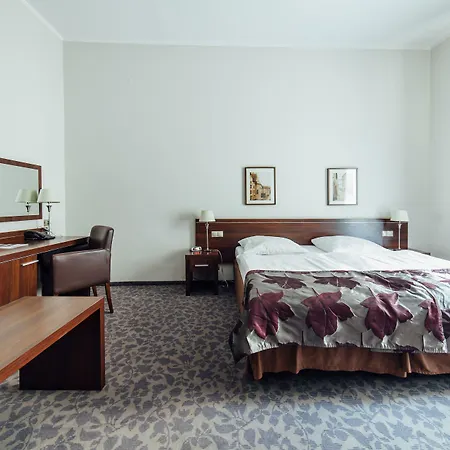 Szálloda Rezydent 3*