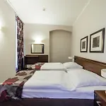 Rezydent Hotell