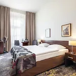 Hotel Rezydent 3*