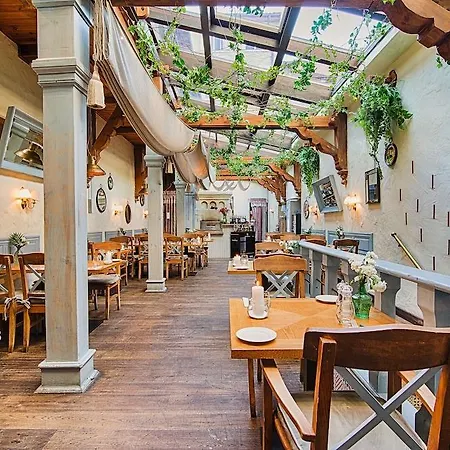 Rezydent فندق كراكوفيا